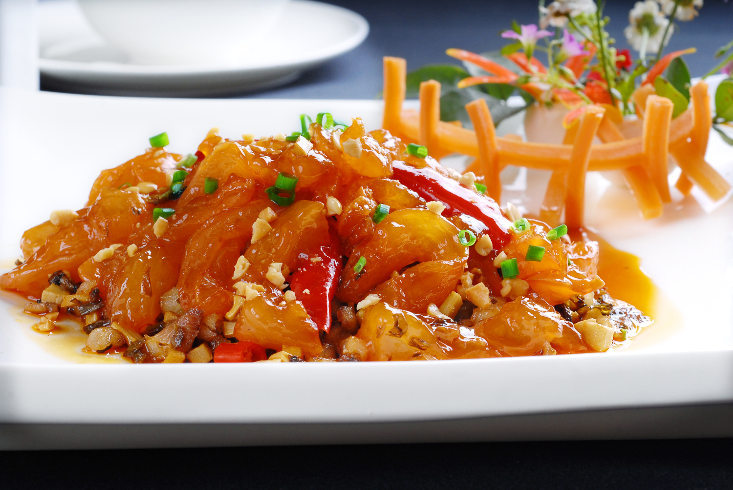 每天推荐不一样的六道美味佳肴:六道浓香四溢的美食