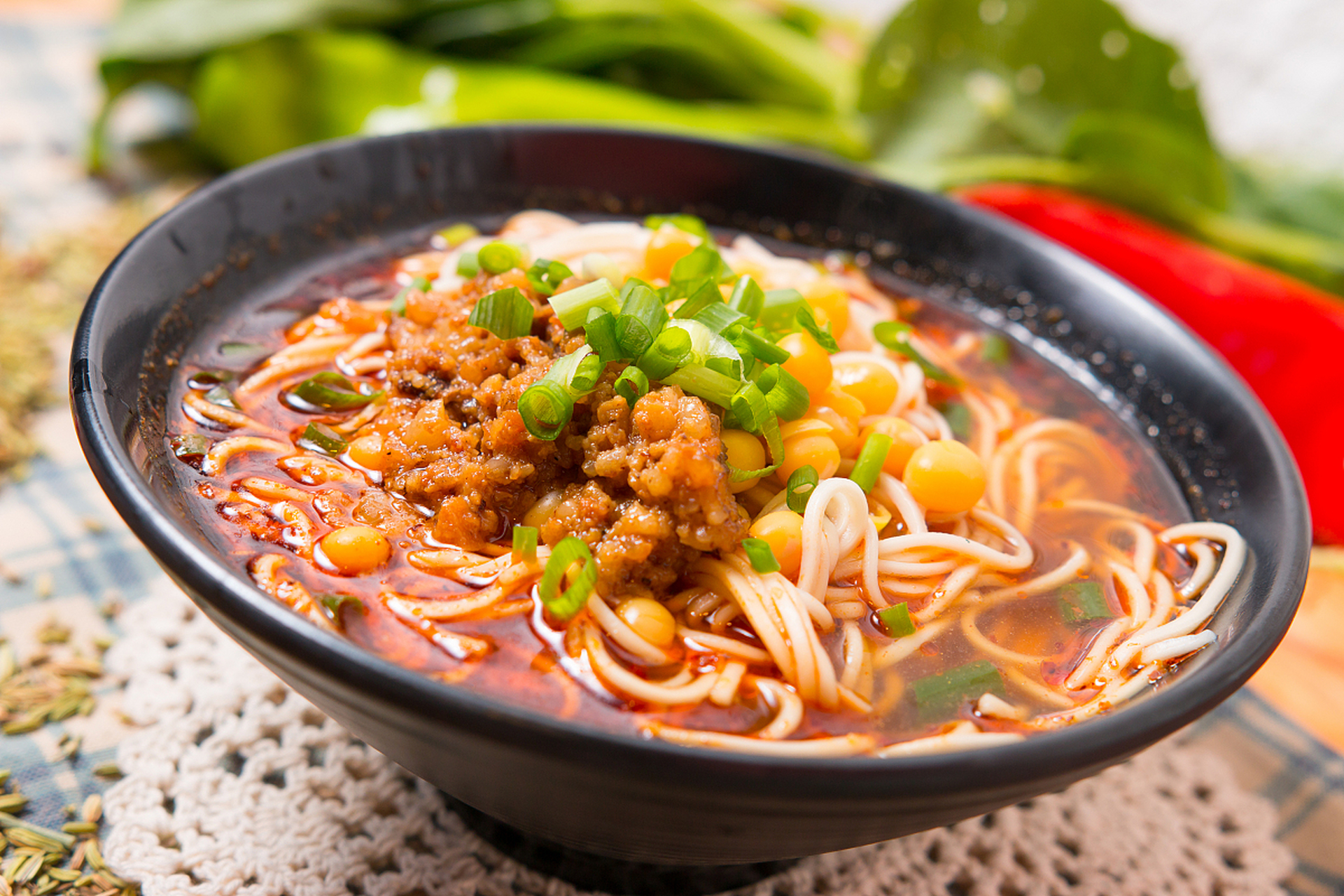 本地美食推荐官# 90石家庄灵寿腌肉面为什么都爱吃?