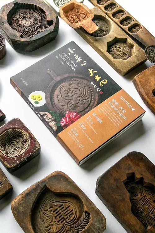 于进江先生历时4年,行程10万公里,从中国各地精选出来的4000余块古代