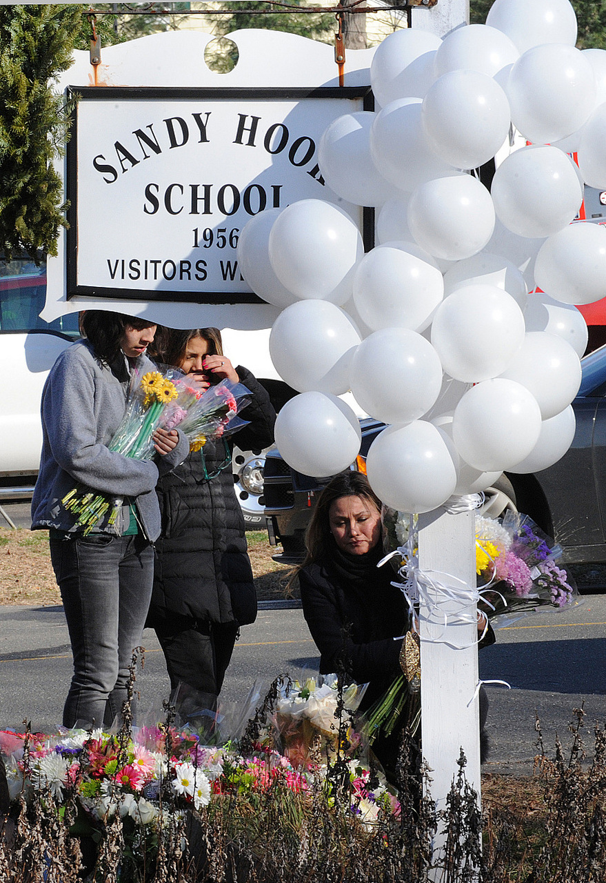 气球葬礼#  气球葬礼:以气球升腾,缅怀逝者,敬意和美好的邂逅  阅那