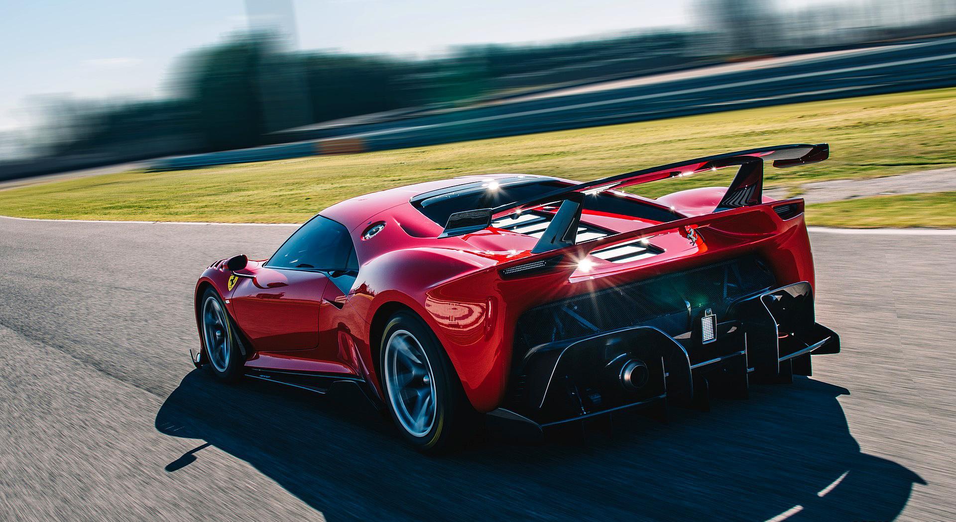 2019款法拉利p80c车型,内部视角