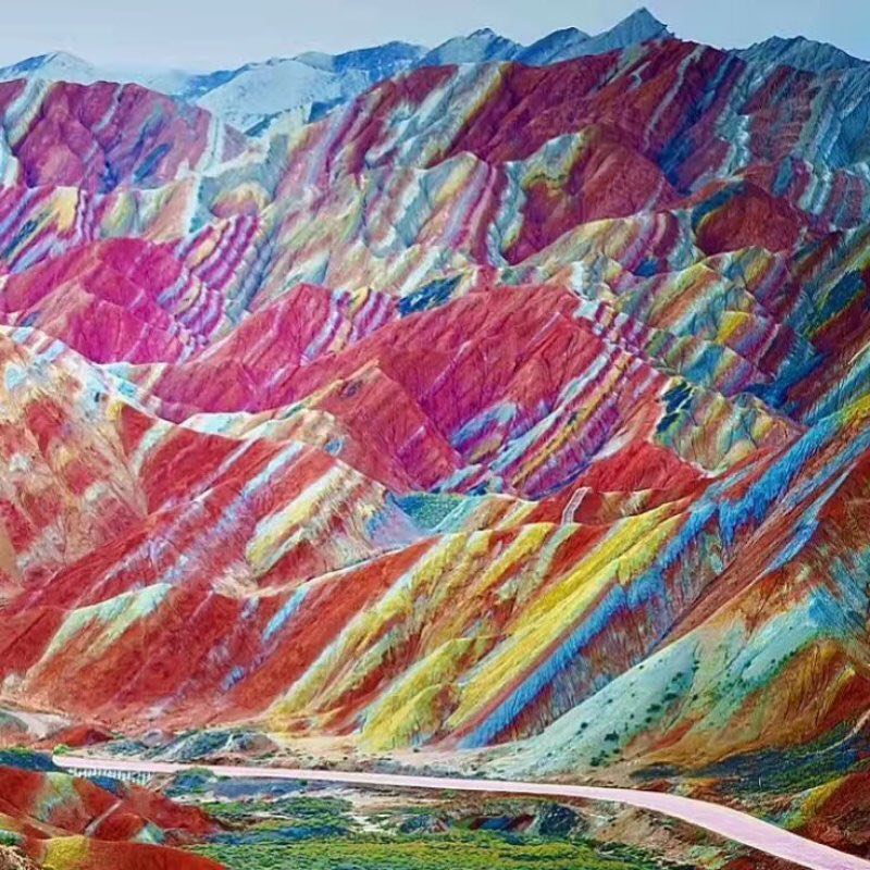 秘鲁彩虹山,一幅天然的油画