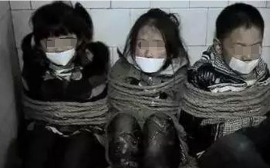 眼球被挖,处女膜破裂,多处器官坏死……被拐孩子究竟经历了什么?