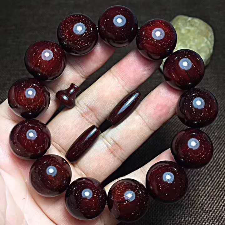 这几种手串爱不释手,你盘玩过哪些,别追求太高