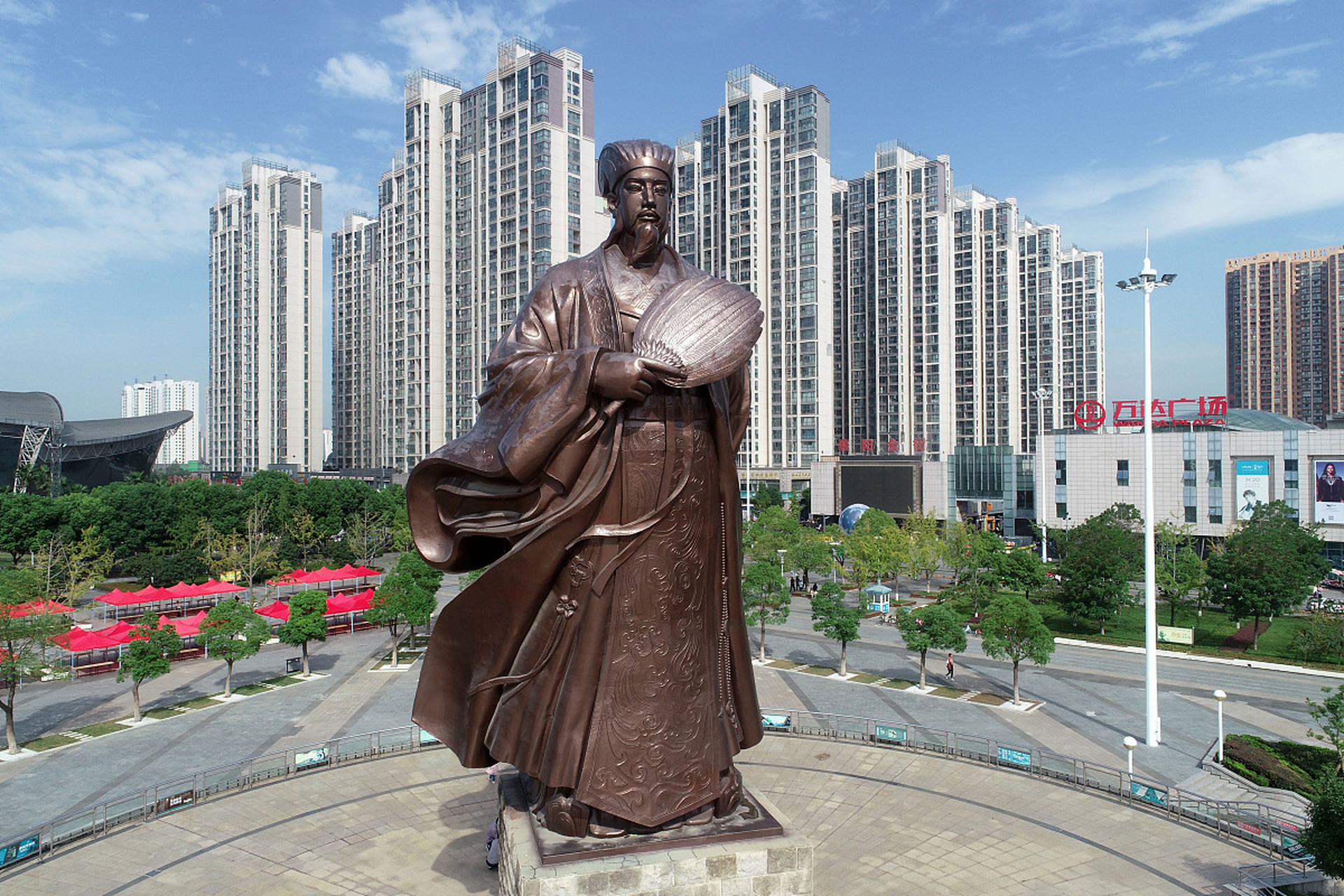 02学无止境:诸葛亮非常注重学习,他认为只有不断学