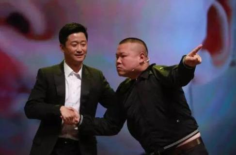 "臭味相投"的吴京和郭德纲,网友:都是被同行挤兑成"大神"的