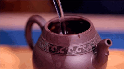 茶壶倒水动图图片
