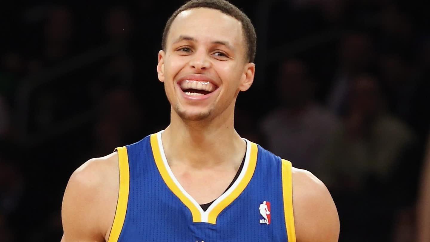 nba五大搞笑球星:库里和邓肯上榜,没有任何人比得上第一位搞笑