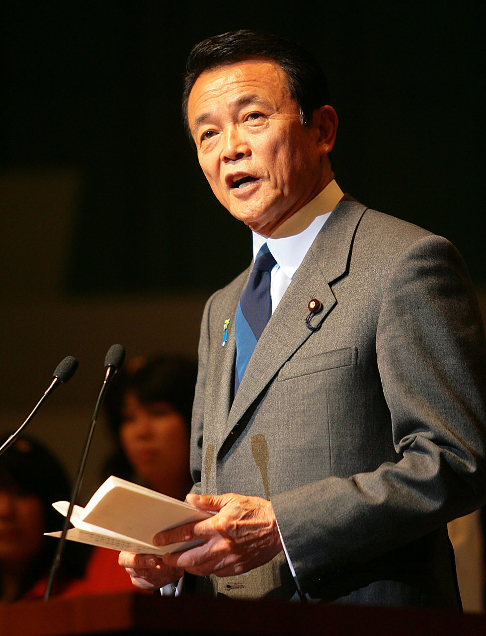 日前首相麻生太郎窜台# 日本前首相,自民党副总裁麻生太郎抵台展看苘