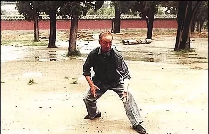 秘静克老人的站桩