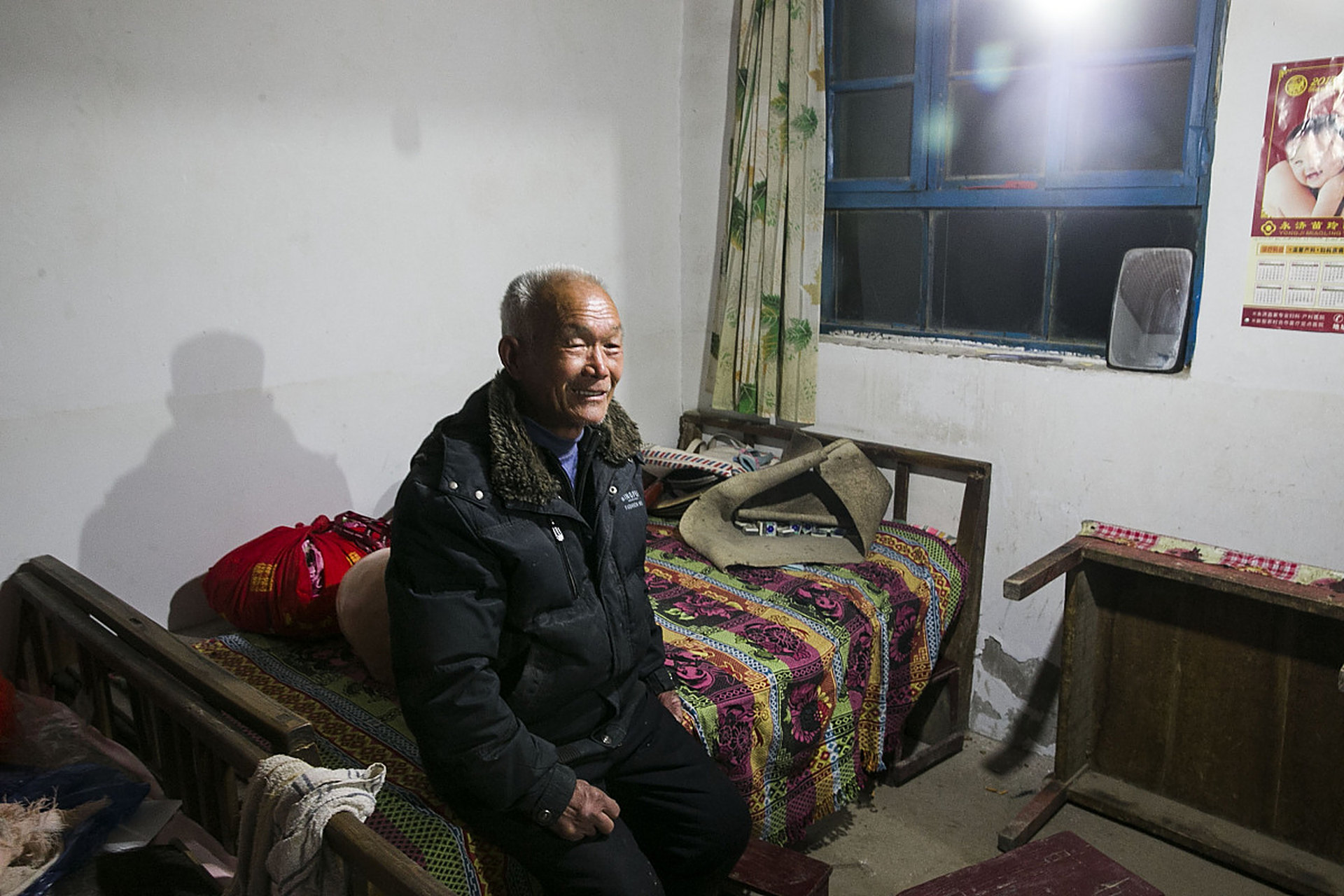 我们村里的刘老汉,是个孤独的老人.