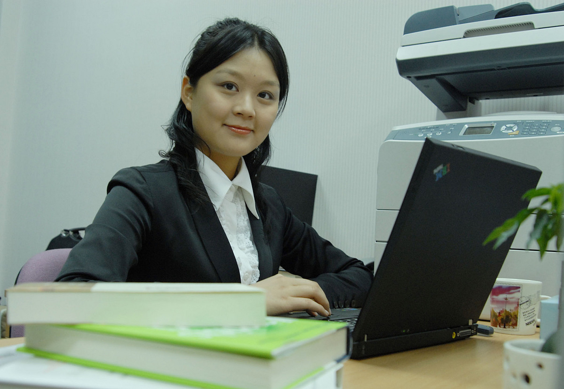 科员是一种常见的行政职务,通常是指政府机关或企事业单位中的一种