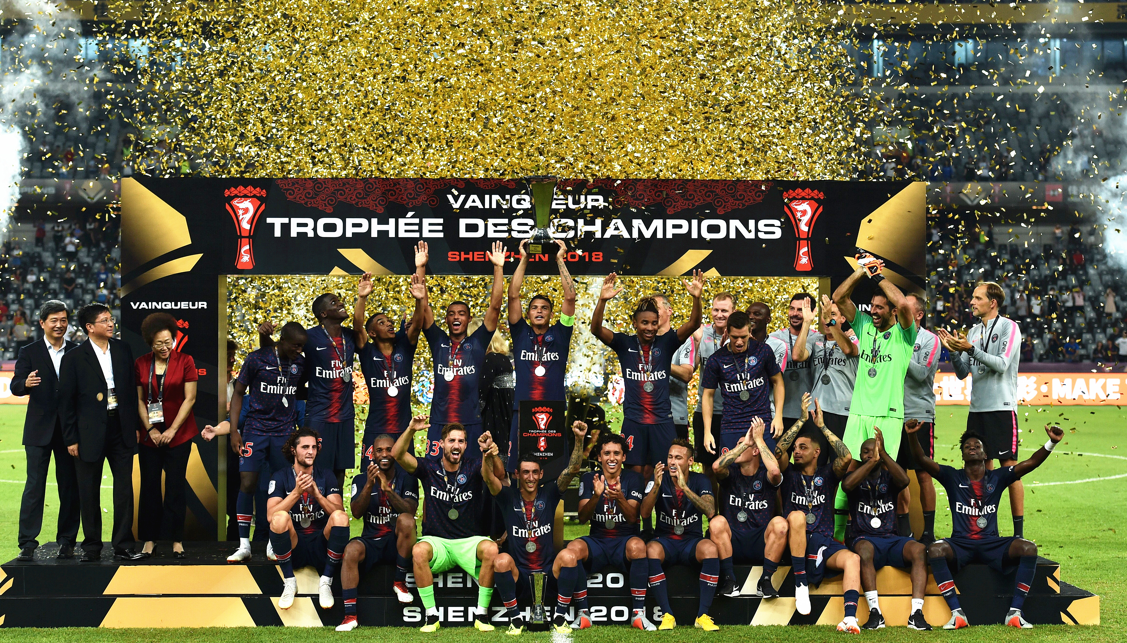 足球——法国超级杯:巴黎圣日耳曼夺冠(1)