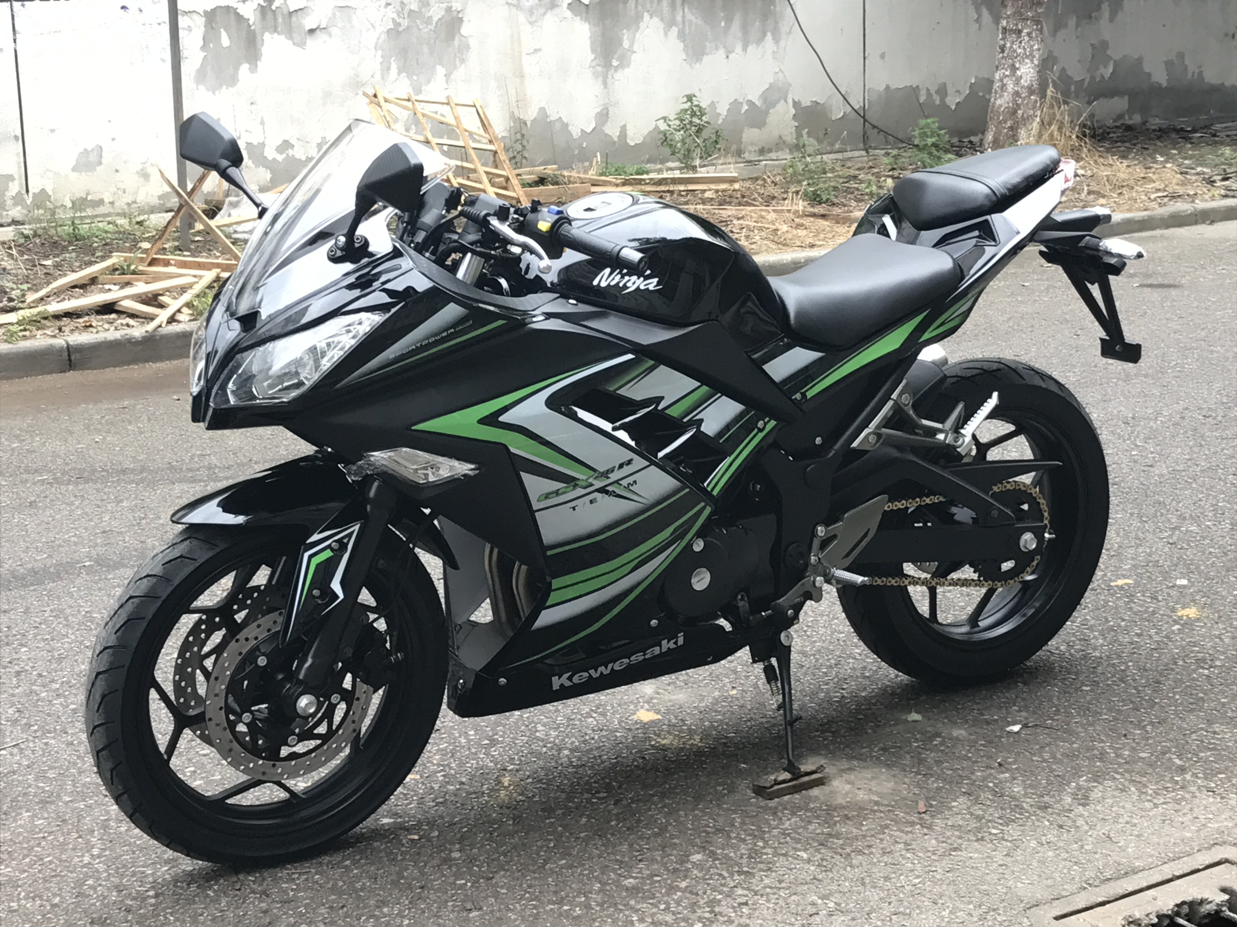 川崎ninja250落地价图片