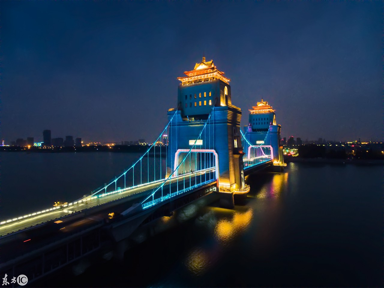 江都大桥政府大楼图片