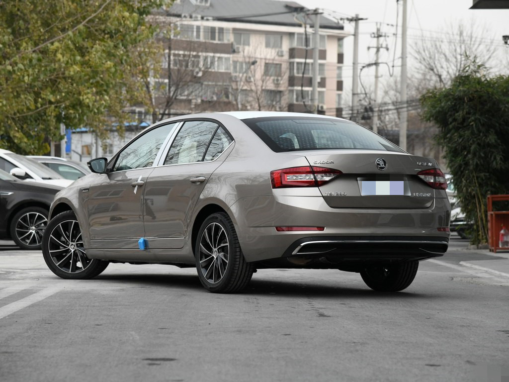 斯柯达明锐2019款dsg豪华版的品读