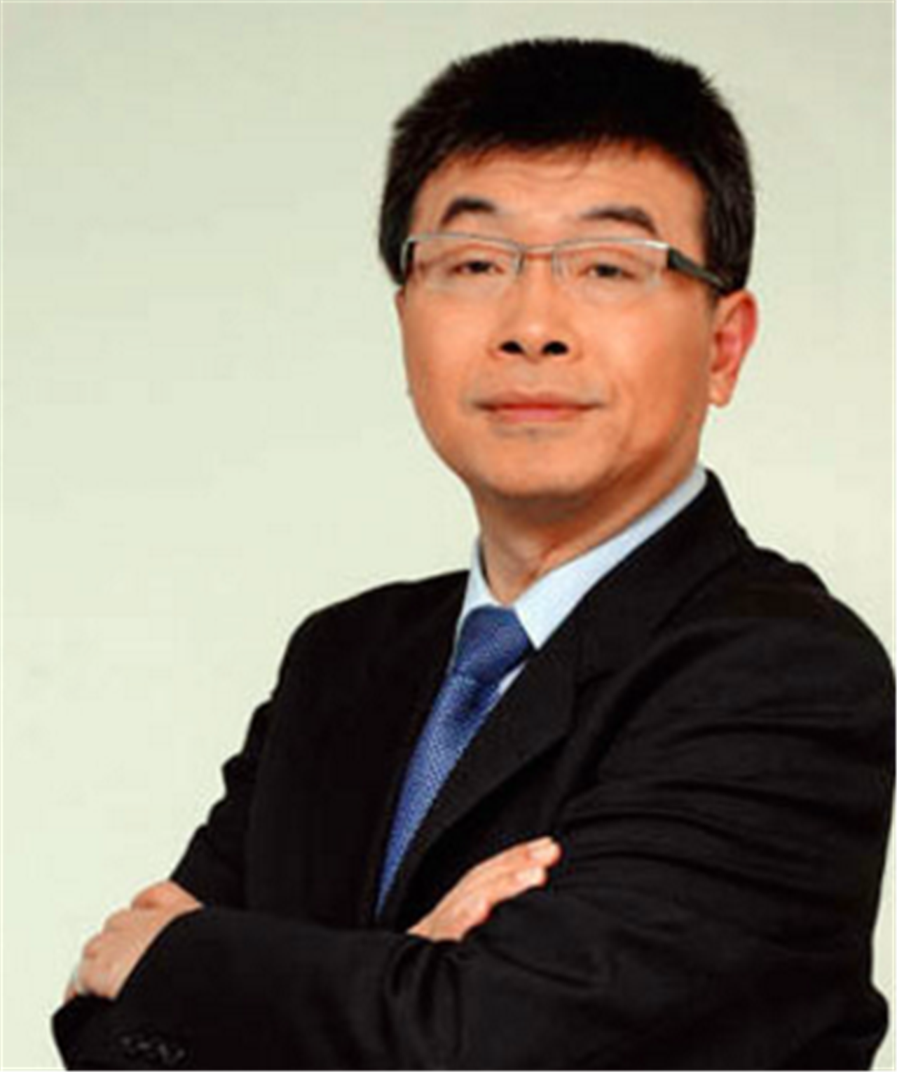 央视《海峡两岸》嘉宾邱毅在追《延禧》,高度评价《延禧》是这样