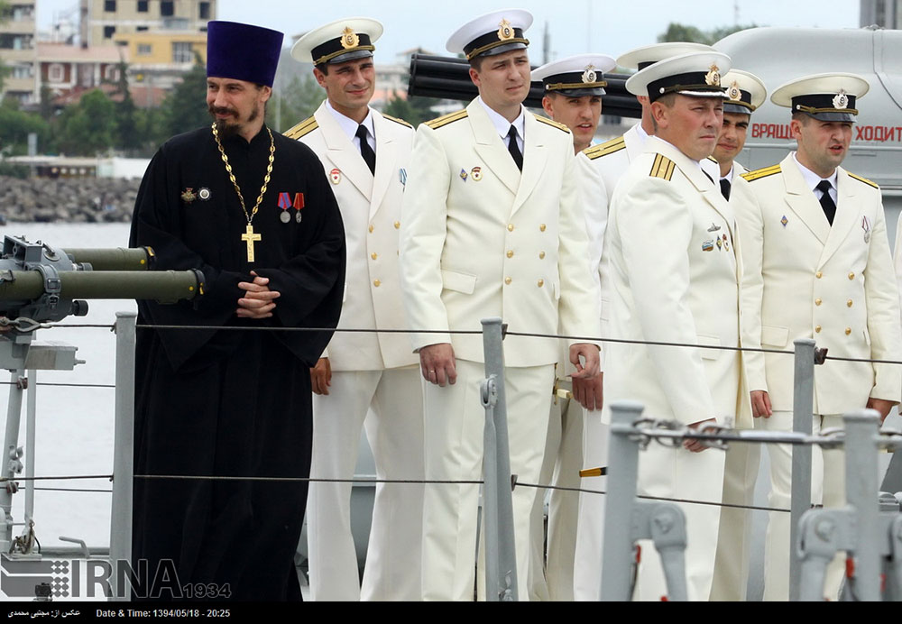 走进战场"驱魔人",随军牧师