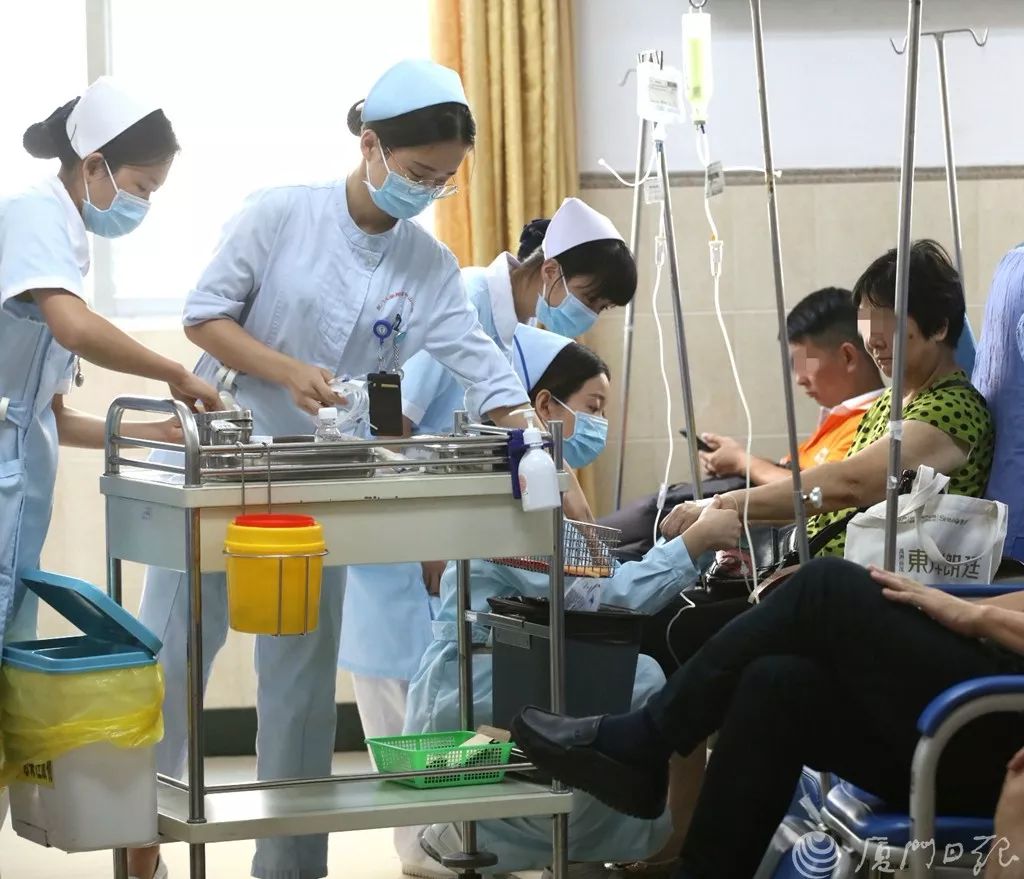 厦门中山医院《急诊24小时》来了!今天,请向这群人致敬!