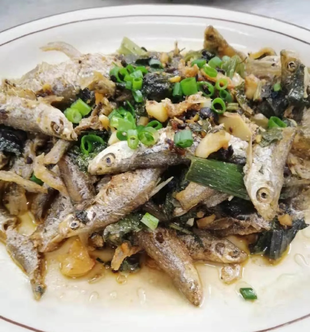 油炸清蒸山坑鱼仔