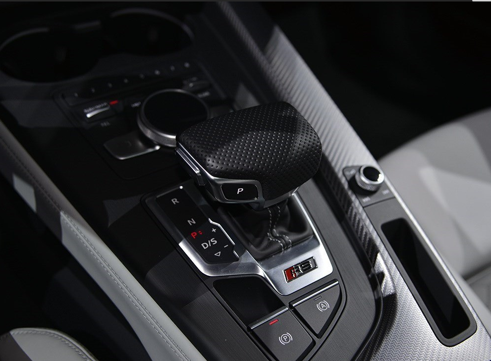 开起来感觉较为不错的奥迪rs 4的风采