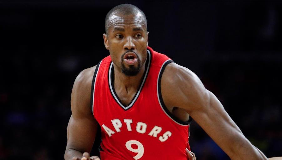 男女之事始终提不起伊巴卡兴趣!美女主持提出无理请求,被他拒绝