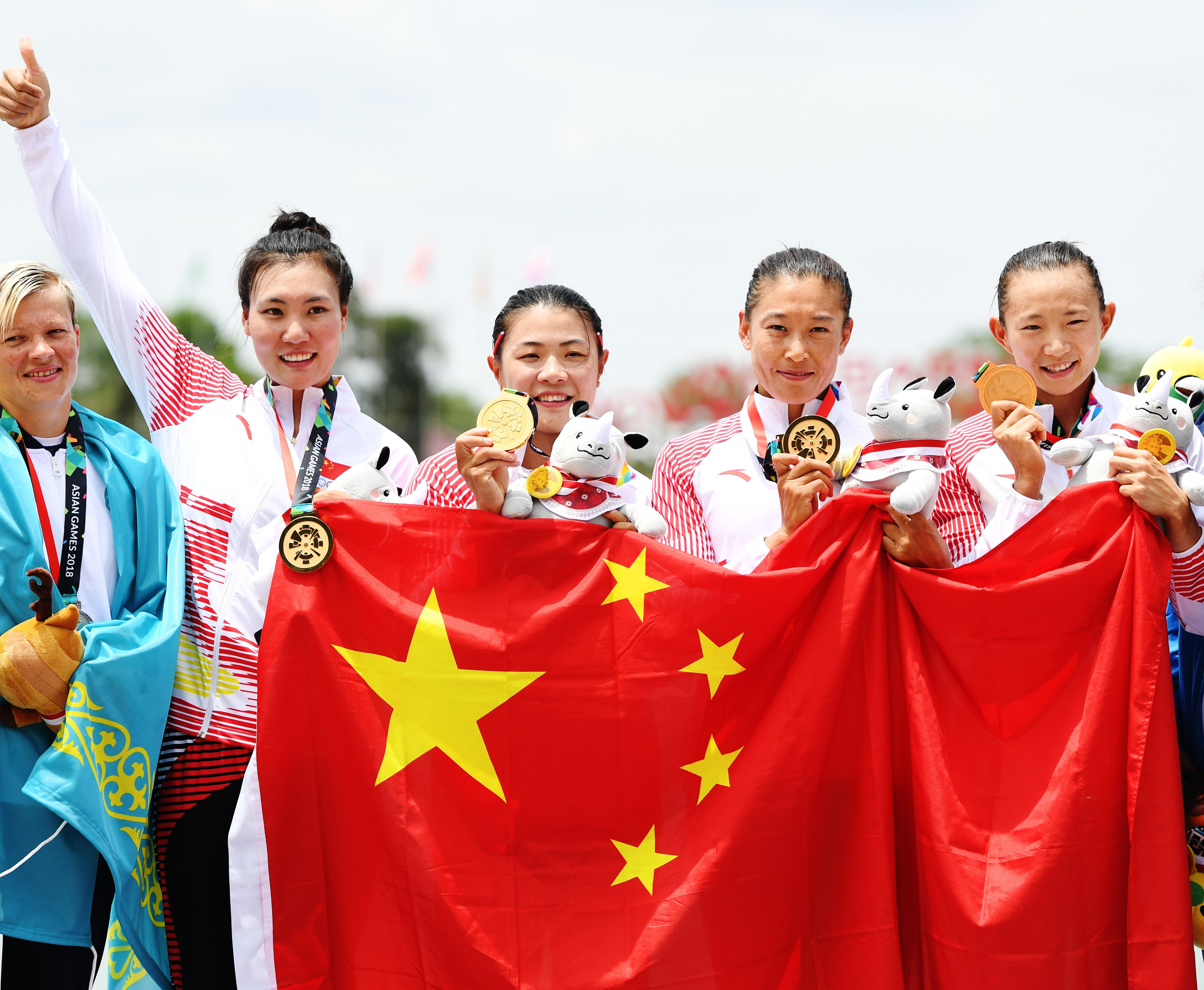 皮划艇——女子四人皮艇500米:中国队夺冠(3)