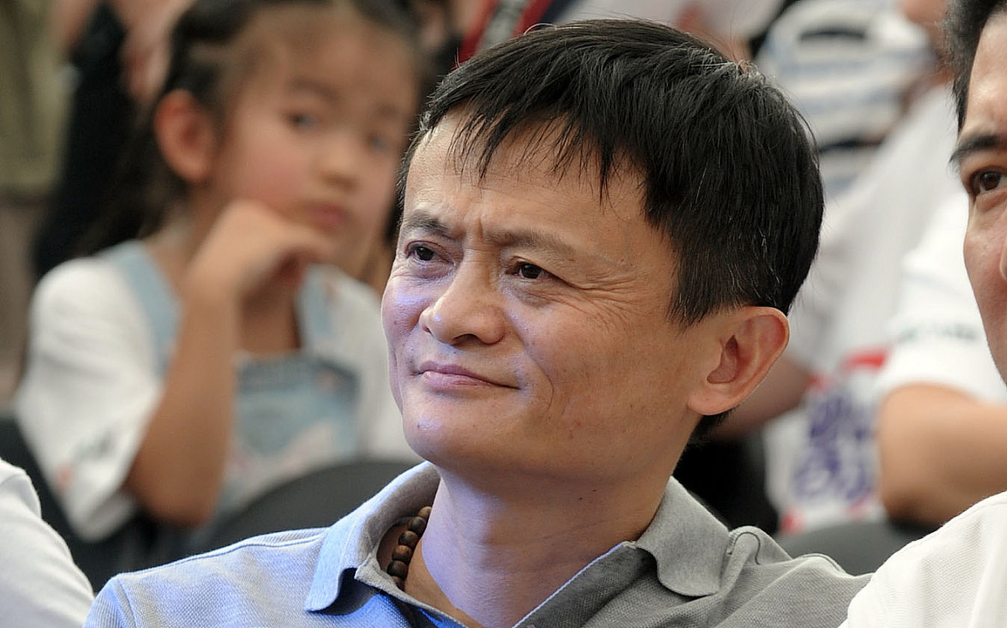 在建行工作长达36年的原建行董事会秘书陈彩虹分享