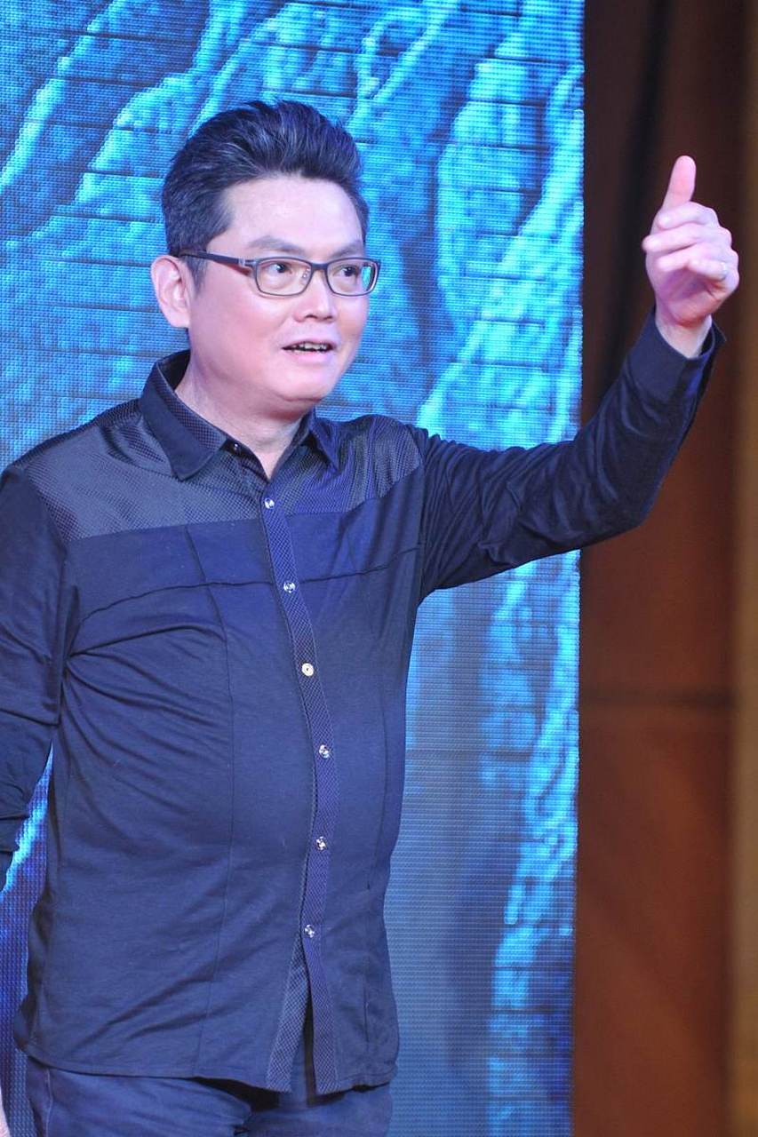 石班瑜是周星驰的配音演员,他的声音我们再熟悉不过.