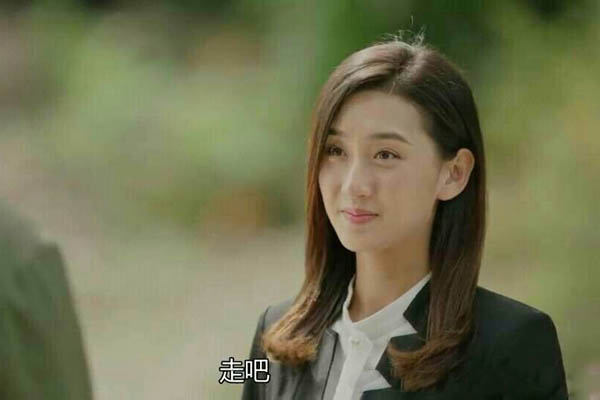 《乡村爱情11》李银萍追求者众多,史泰松怀疑她是小妈,她的态度太暧昧