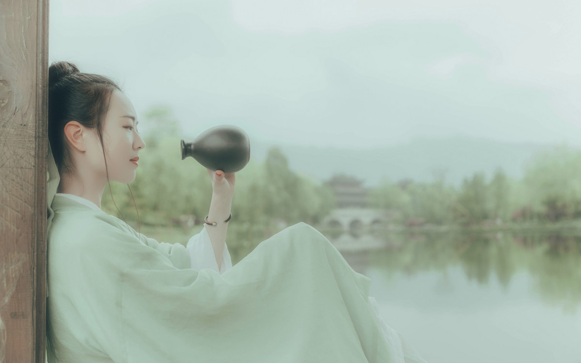 认识前和认识后,表现不一样,具有反差的三大星座!