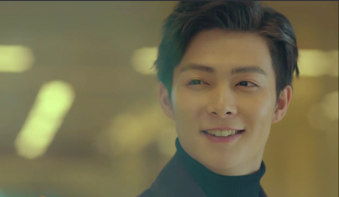 回眸一笑百媚生,这个词用在一个男人身上竟然毫无违和感?