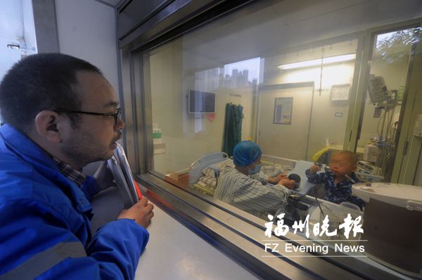 父母均是残疾人,6岁"快递员"却患了白血病