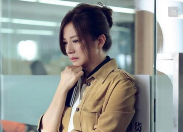 《虎妈猫爸》罗素唐琳"腻在一起",被毕胜男看到,这下误会大了