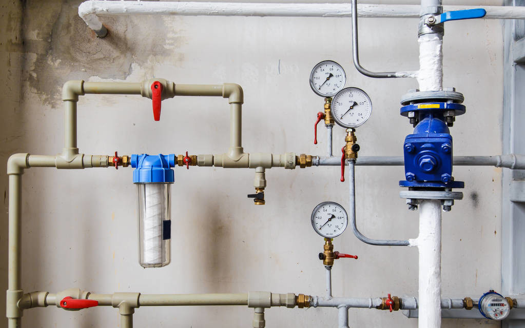 前置过滤器之所以会如此命名,是因为它通常都是安装在管道的前端.