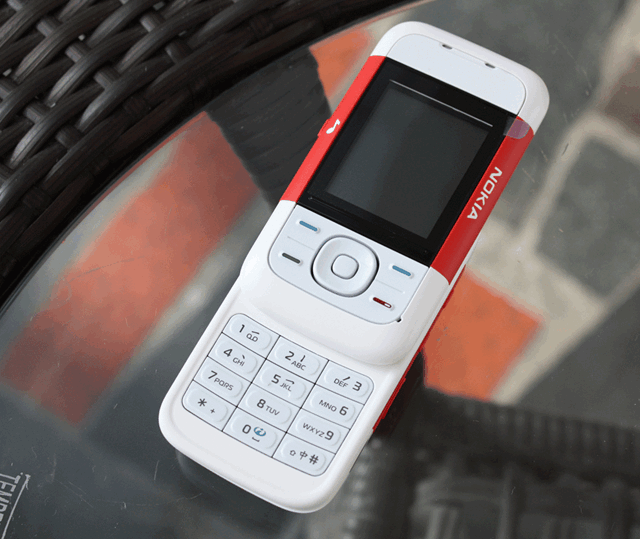 诺基亚x8即将上线,千元打孔屏 后置双摄!搭载骁龙632?