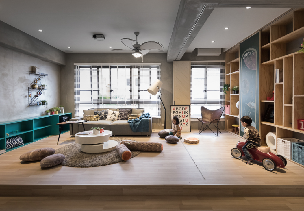 家居:水泥墙面做电视墙的大宅装修也很美!简约现代温馨活泼