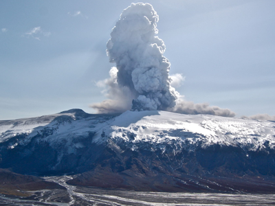 苏威士火山图片