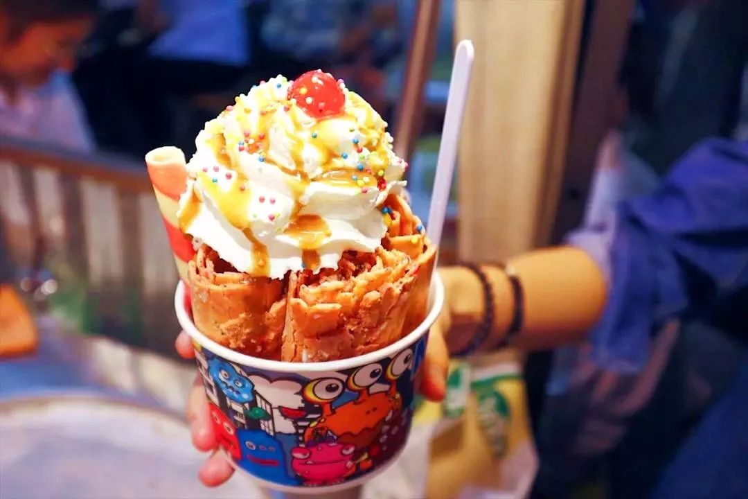 必须曝光!聚百汇首届网红美食节的惊人内幕来啦!