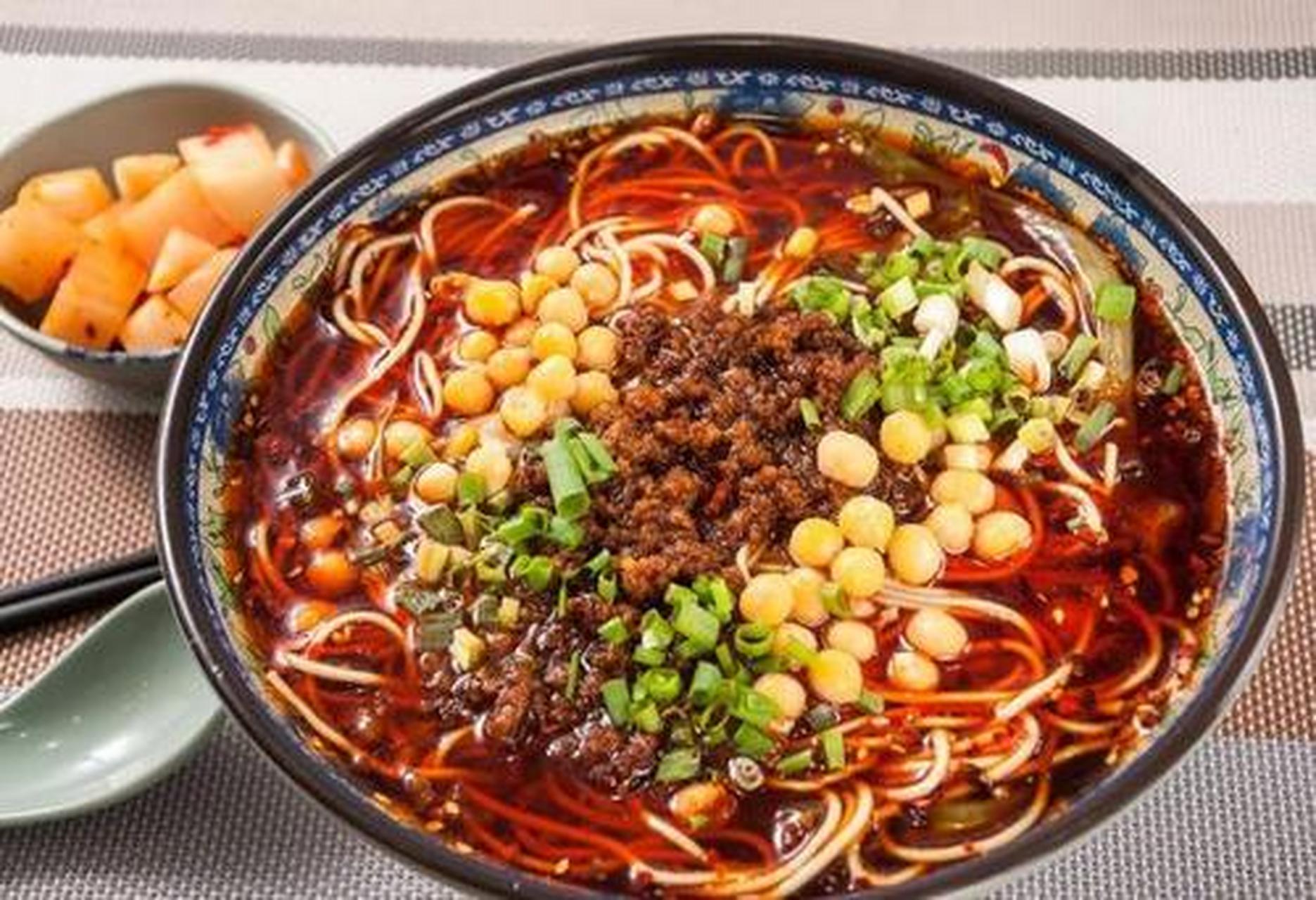 立冬创意美食#金丝杂面,是河北省饶阳县的传统特产,金丝杂面丝用绿豆