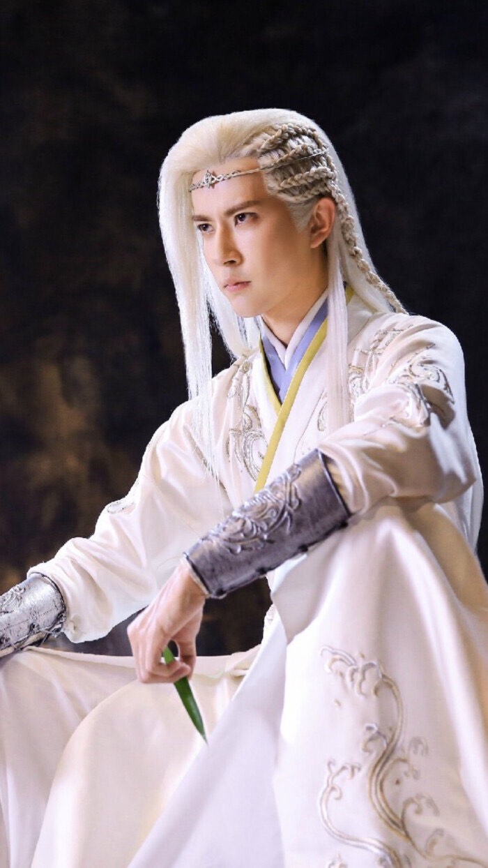 于朦胧古装照排名,最帅已经不是两世欢,十里桃花
