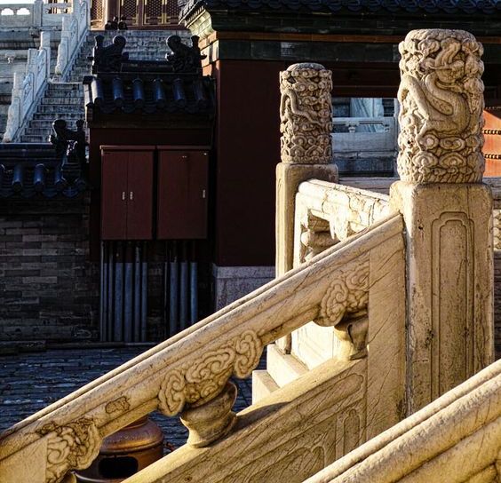 栅栏栏                 美学大赏               优质回答 寻杖栏杆