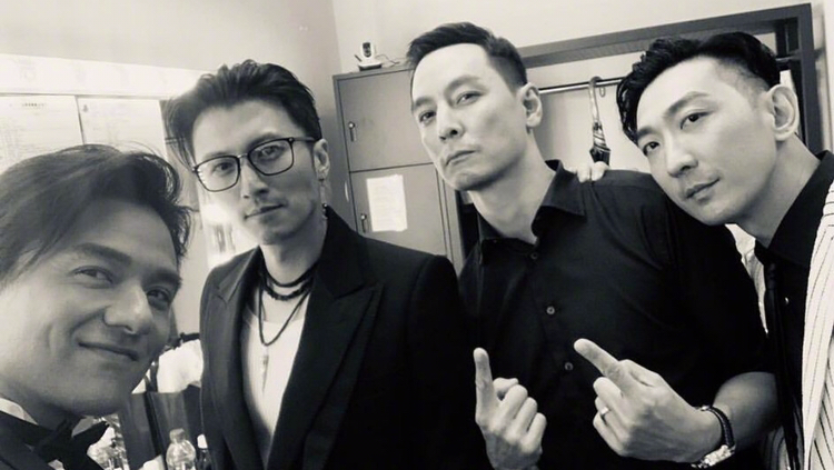 吴彦祖谢霆锋冯德伦金像奖同台!男神们是不会老吗?