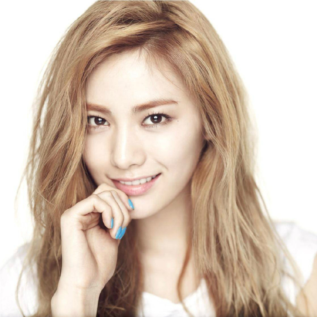 她被评为"亚洲最美面孔",看到真人后,网友:简直美呆了