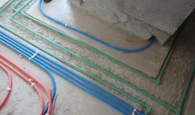 如果全部用最粗的6平方毫米的电线,因为装电线的pvc管道最多只能装