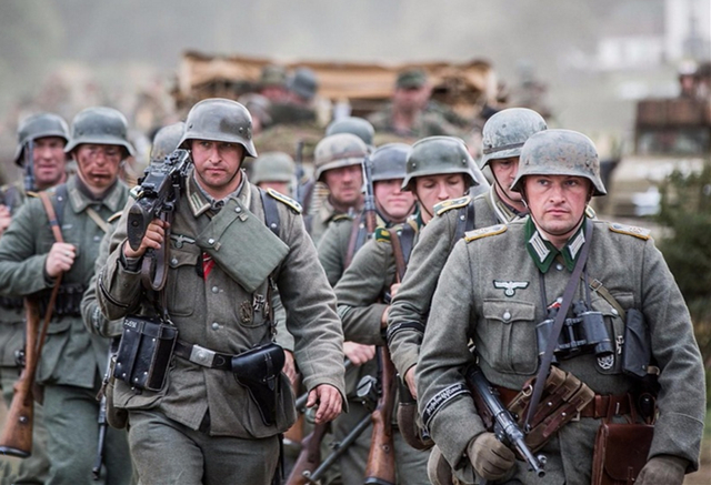 二战德军战斗素质那么高,他们的武器如何配置?一个班顶咱一个排