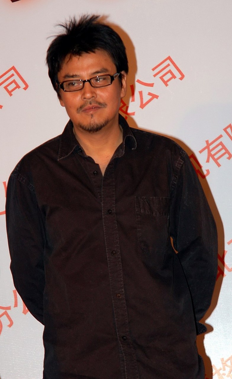 陈数拍摄《相思树》的时候,她和导演孙周成了朋友.