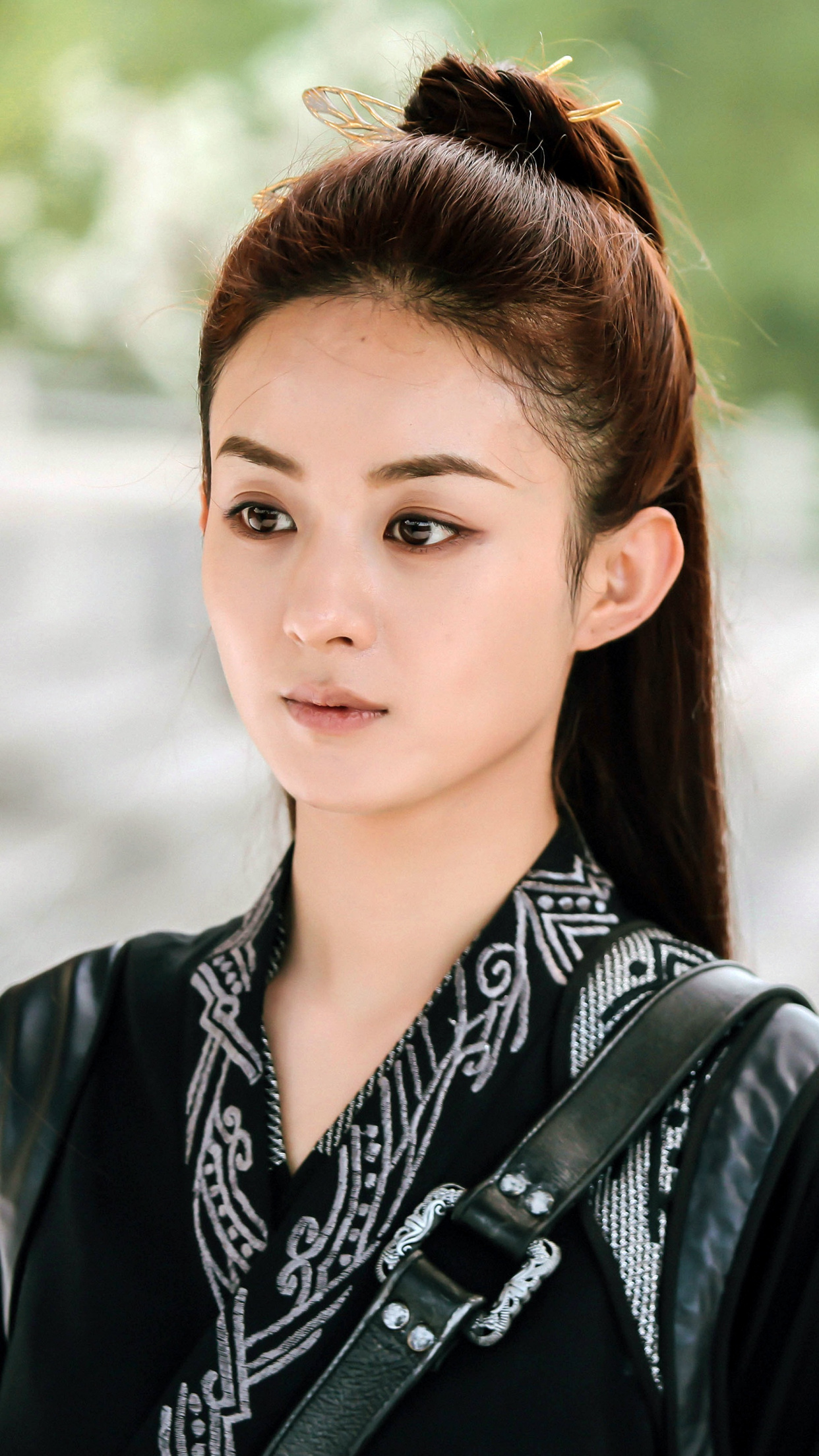 赵丽颖精美壁纸:拥在清风明月里,品尽尘世的欢喜