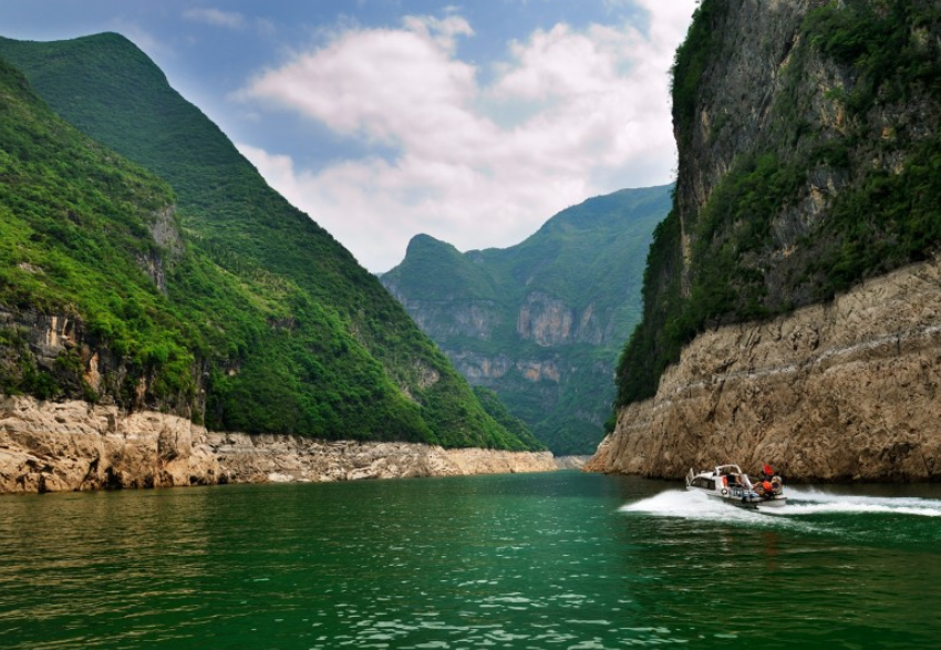高清风景:重庆长江三峡风景图片长江三峡人杰地灵,大峡深谷曾是三国古