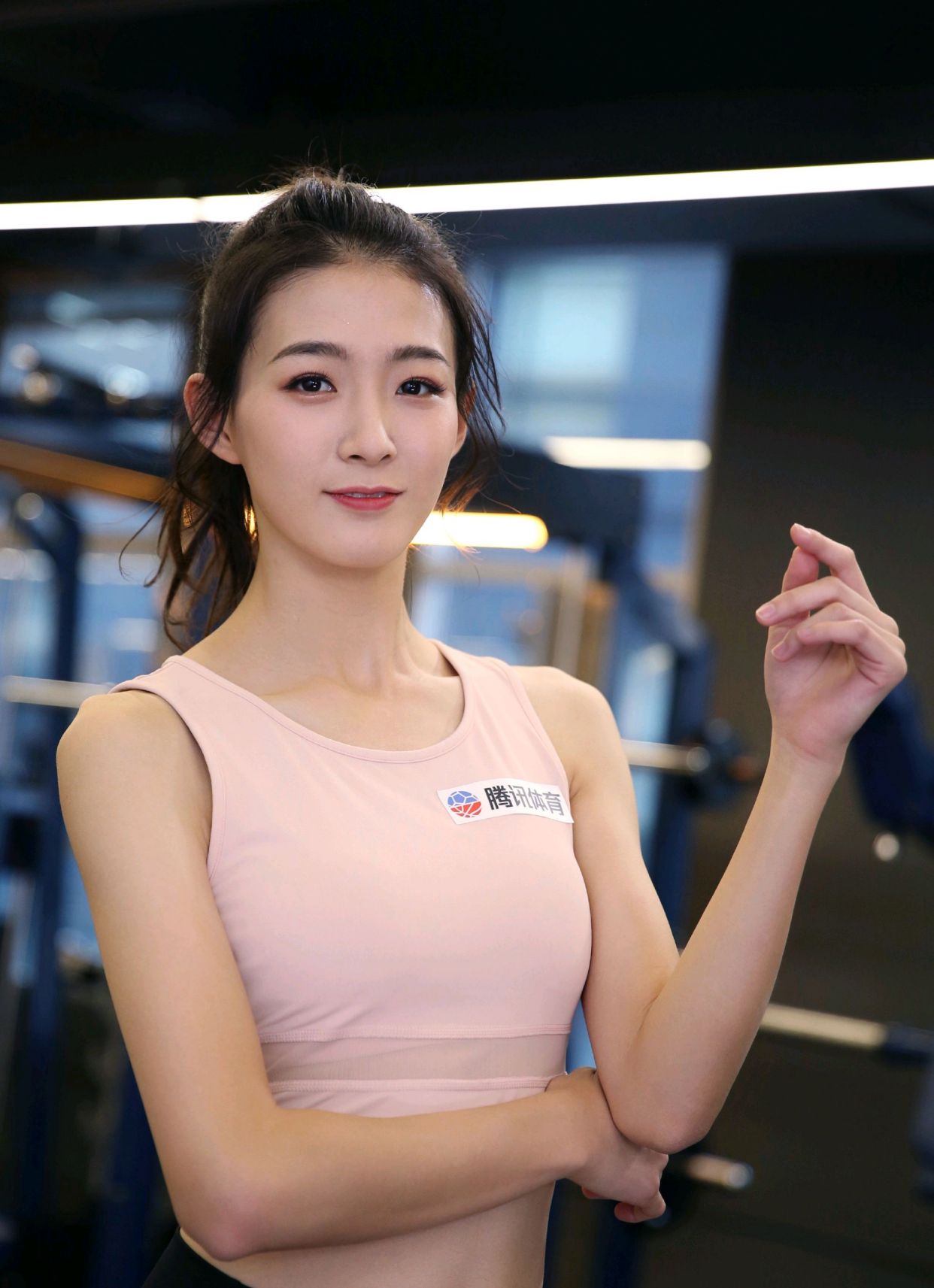 腾讯nba女主播个个颜值逆天,大家说美娜美,雪儿美还是小七美